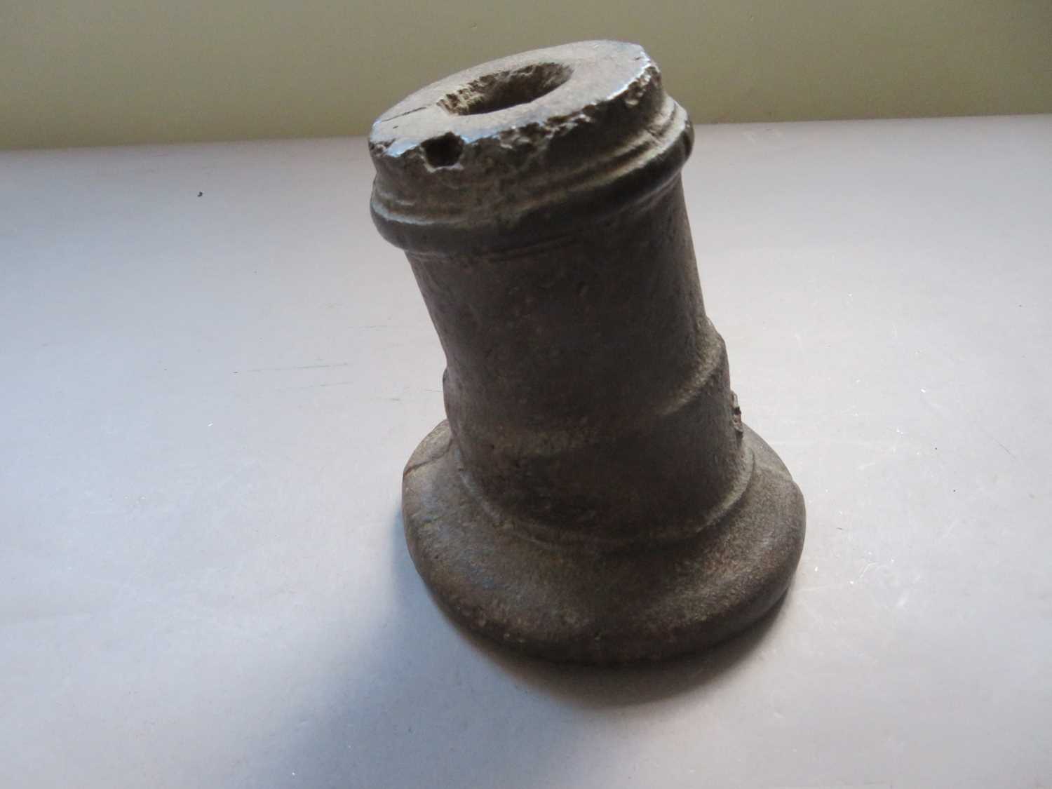 Lot 254 - AN IRON SIGNAL MORTAR, 19TH CENTURY