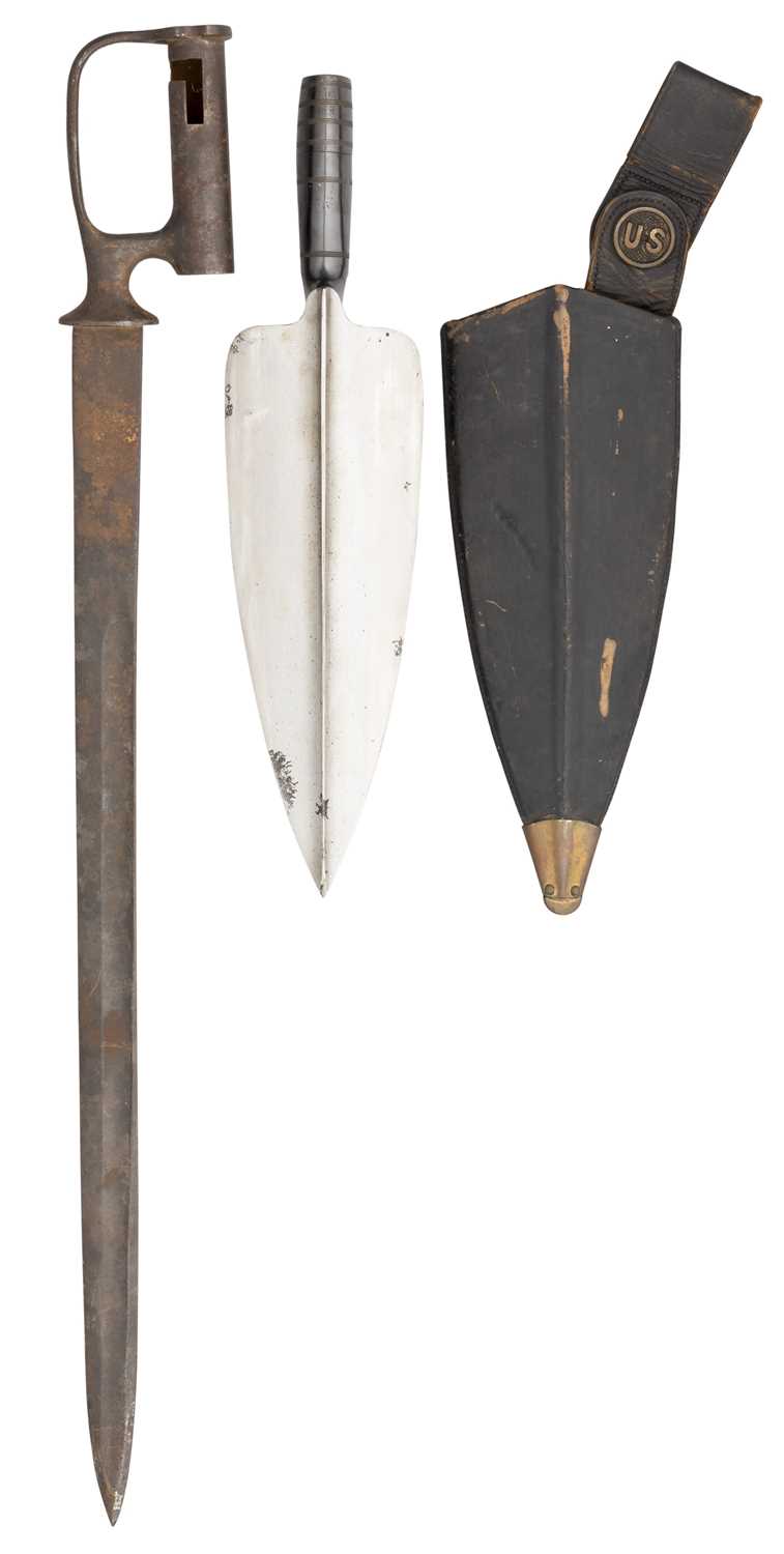 Lot 365 - â’¶ AN 1841 PATTERN SAPPERS AND MINERS