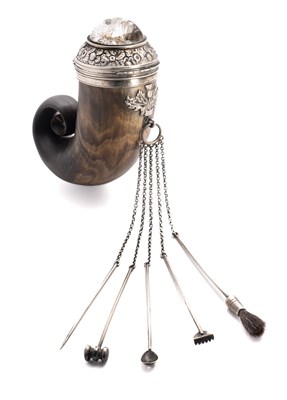 Lot 290 - A SILVER-MOUNTED HORN SNUFF MULL, SCOTTISH, CIRCA 1820