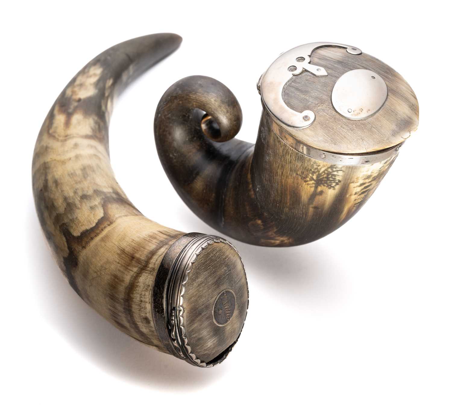 Lot 201 - A SILVER-MOUNTED HORN SNUFF MULL, SCOTTISH, EARLY 19TH CENTURY