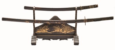 Lot 6 - A JAPANESE KATANA AND WAKIZASHI MOUNTED ON A KATANA KAKE