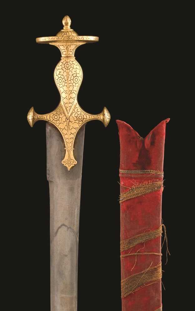 Lot 39 - AN INDIAN TALWAR
