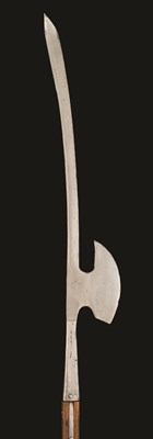 Lot 185 - **A RARE BAVARIAN SWORD HALBERD