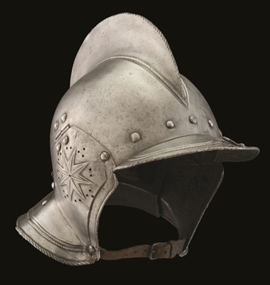 Lot 243 - A FINE SOUTH GERMAN BURGONET