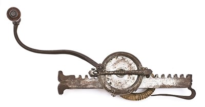Lot 290 - A CRANEQUIN FOR A CROSSBOW