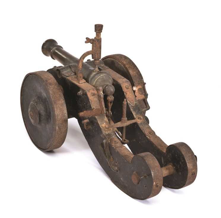 Lot 318 - A CONTINENTAL PERCUSSION MODEL CANNON