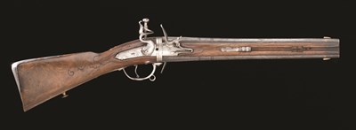 Lot 372 - **A RARE 40 BORE GERMAN FLINTLOCK WENDER RIFLE FOR A BOY