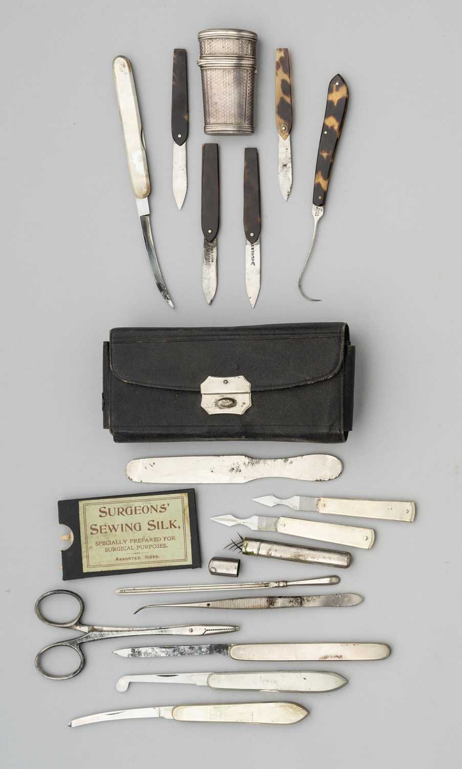 Lot 559 A SILVER CASED SET OF LANCETS, LONDON 1796