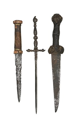 Lot 111 - A RONDEL DAGGER