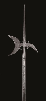 Lot 189 - A HALBERD