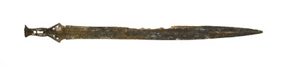 Lot 209 - A BRONZE SHORTSWORD