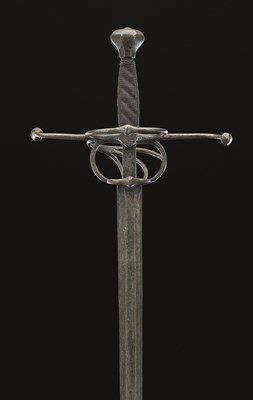 Lot 251 - A SWORD IN LATE 16TH CENTURY GERMAN OR SWISS STYLE