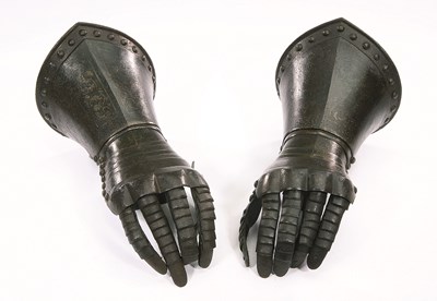 Lot 365 - AVERY RARE PAIR OF GERMAN ETCHED AND BLUED  GAUNTLETS
