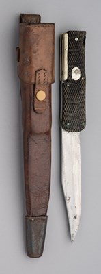 Lot 568 - A MILITARY FOLDING LOCK KNIFE, R. MCQUEEN & SON, NEWCASTLE, CIRCA 1880-90