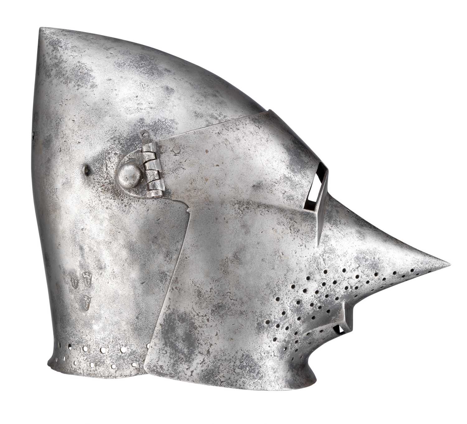 Lot 315 - **A 'HOUNSKULL' BASINET