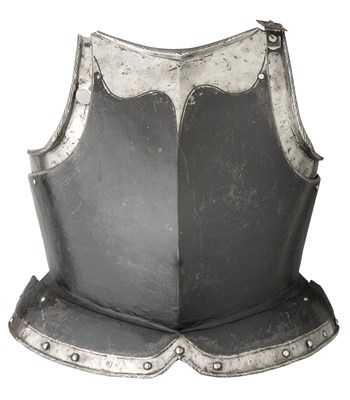 Lot 329 - **A NORTH GERMAN BLACK-AND-WHITE INFANTRY BREASTPLATE