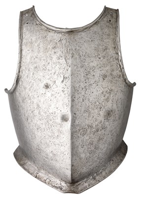 Lot 334 - A EUROPEAN BREASTPLATE FOR SIEGE USE