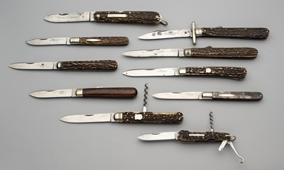 Lot 657 - FIVE LOCK KNIVES BY LOCKWOOD BROTHERS, SHEFFIELD, LATE 19TH CENTURY, A FIGHTING KNIFE AND THREE FURTHER POCKET KNIVES