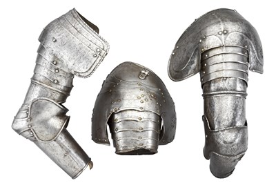 Lot 345 - **A COMPOSITE ITALIAN OR FLEMISH RIGHT PAULDRON AND VAMBRACE