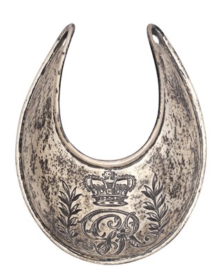 Lot 429 - **A GEORGIAN GORGET