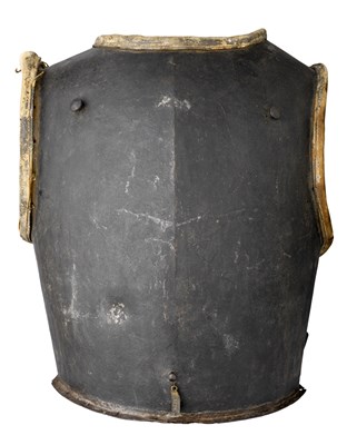 Lot 432 - **A CAVALRY BREASTPLATE