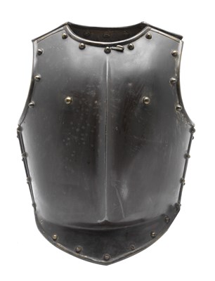 Lot 433 - **A CONTINENTAL CAVALRY CUIRASS