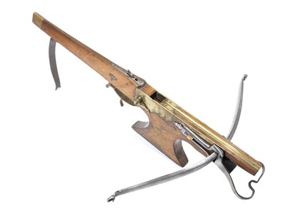 Lot 451 - **A FLEMISH TARGET CROSSBOW