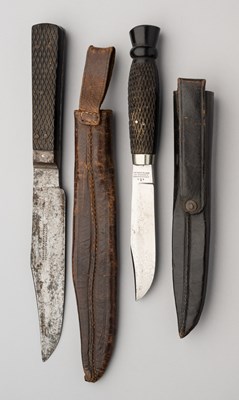 Lot 690 - A BOWIE KNIFE, HARRISON BROTHERS AND HOWSON, CUTLERS TO HER MAJESTY, LATE 19TH CENTURY AND A SMALL BOWIE DIRK, J. RODGERS & SONS, NO. 6 NORFOLK ST, SHEFFIELD, 20TH CENTURY