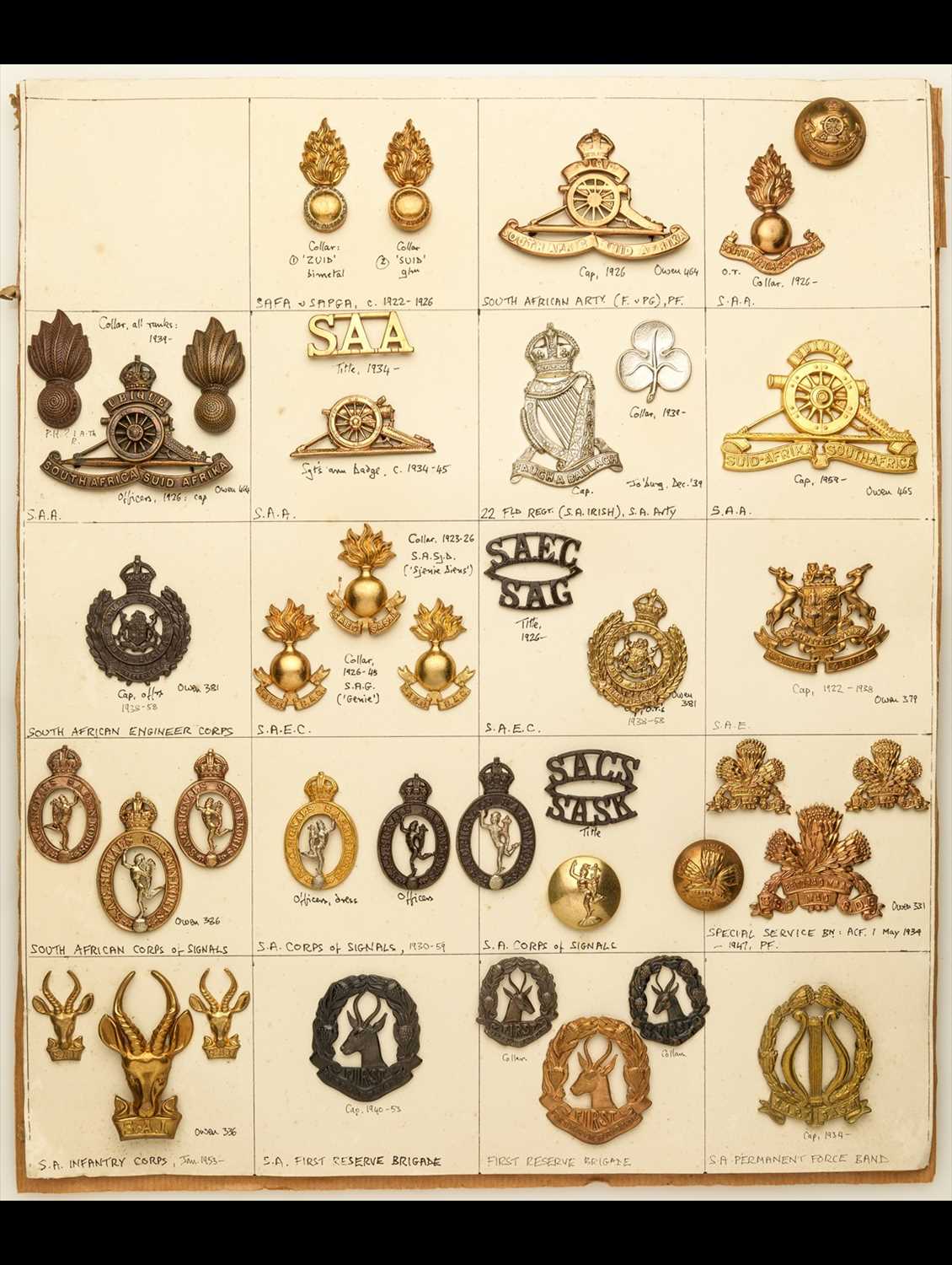 Lot 11 - South African Military Insignia.