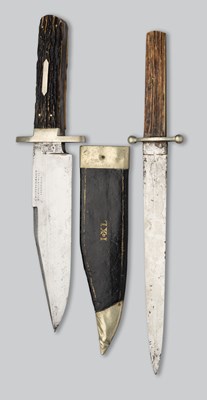 Lot 647 - A BOWIE KNIFE, G. WOSTENHOLM & SON, WASHINGTON WORKS, SHEFFIELD, EARLY 20TH CENTURY AND A DAGGER FOR THE AMERICAN MARKET, LATE 19TH CENTURY