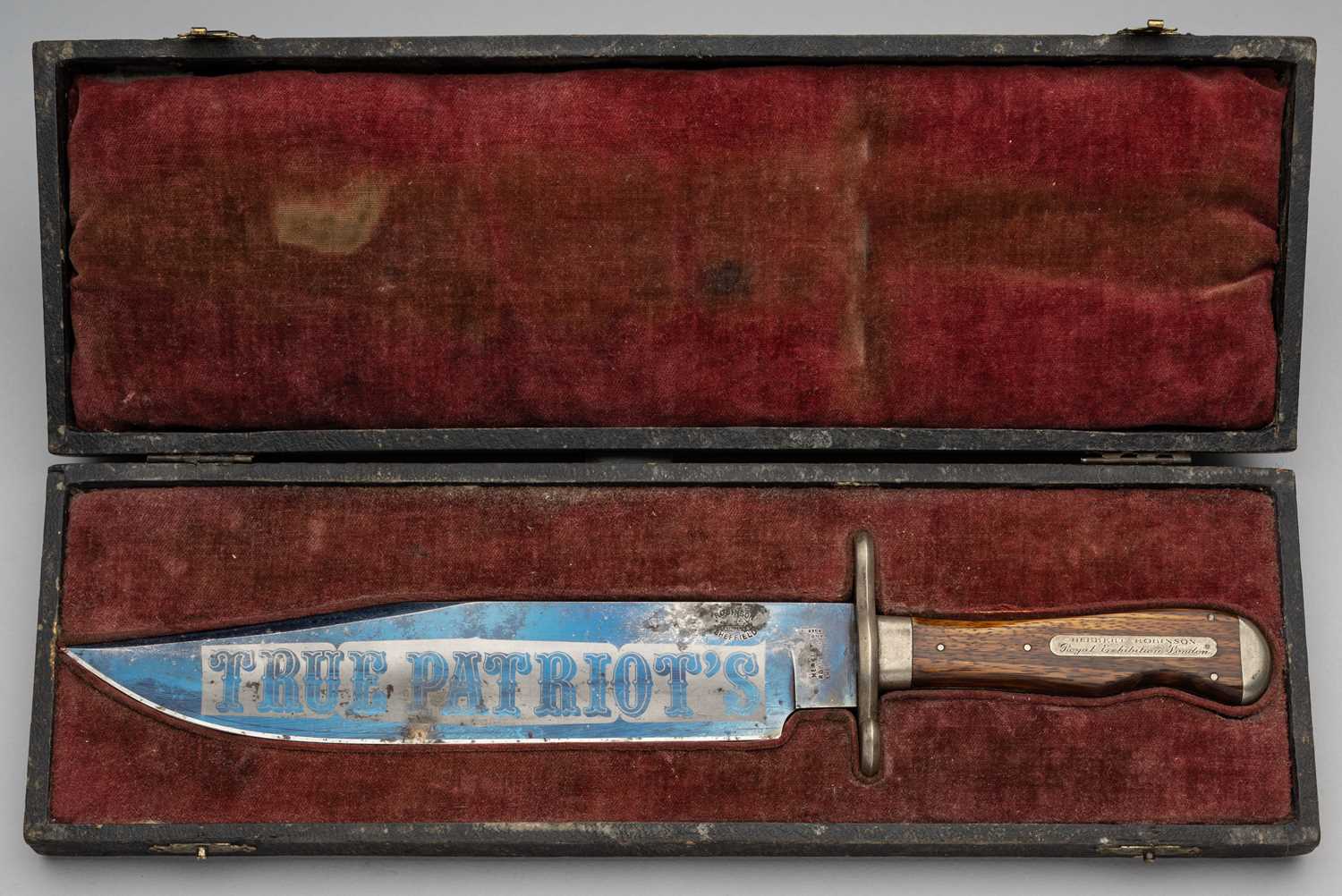 Lot 733 - A CASED BOWIE KNIFE, HERBERT ROBINSON, SHEFFIELD, SECOND HALF OF THE 20TH CENTURY