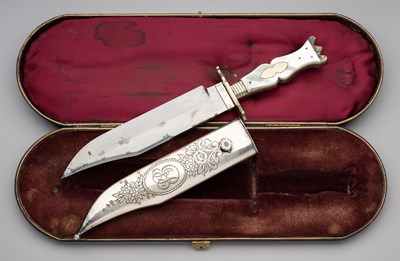 Lot 551 - A CASED BOWIE KNIFE, SECOND HALF OF THE 20TH CENTURY