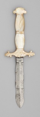 Lot 698 - A MOTHER-OF-PEARL MOUNTED DIRK, JAMES MACHIN, CIRCA 1830-37