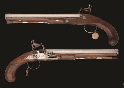 Lot 399 - A PAIR OF 25 BORE FLINTLOCK DUELLING PISTOLS BY JOHN TWIGG
