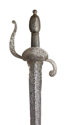 Lot 140 - AN ARMING SWORD