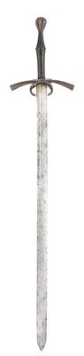 Lot 153 - â€¡ A SWORD IN THE GERMAN MILITARY STYLE OF CIRCA 1520-50
