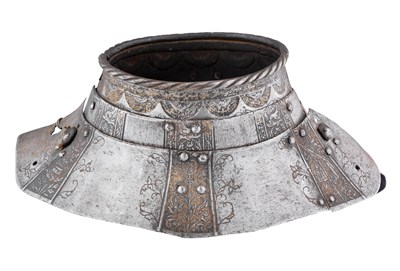 Lot 203 - A COMPOSITE SOUTH GERMAN COLLAR WITH ETCHED DECORATION