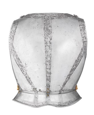 Lot 215 - â€¡ A SOUTH GERMAN BACKPLATE WITH ETCHED DECORATION