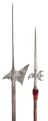 Lot 236 - â€¡ A GERMAN HALBERD