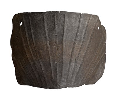 Lot 274 - â€¡ A FRAGMENT OF A GERMAN 'MAXIMILIAN' BREASTPLATE