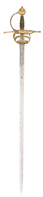 Lot 390 - A FINE GERMAN SWEPT-HILT RAPIER WITH GILT-IRON HILT