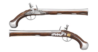 Lot 594 - A RARE PAIR OF LOW COUNTRIES LONG FLINTLOCK BLUNDERBUSS-PISTOLS BY OGER LE BLAN