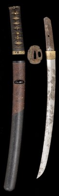 Lot 2 - A JAPANESE TANTO