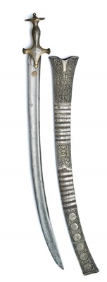 Lot 16 - AN INDIAN TALWAR