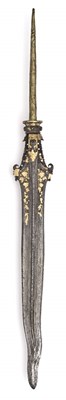 Lot 46 - A CEYLONESE SPEARHEAD AND THREE TUAREG SPEARS