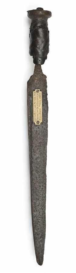 Lot 120 - A SCOTTISH DIRK
