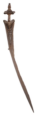 Lot 2 - A RARE SOUTH INDIAN MEDIEVAL SWORD (KOPIS), PROBABLY 15TH CENTURY