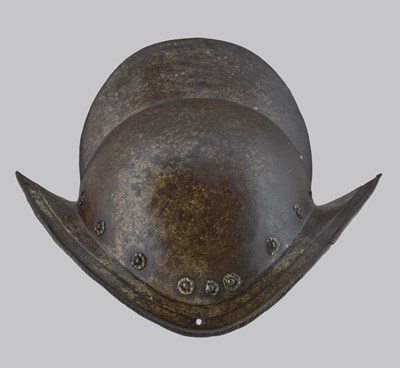 Lot 220 - A GERMAN COMB MORION