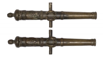 Lot 314 - A PAIR OF BRONZE SALUTING CANNON in 17TH CENTURY STYLE