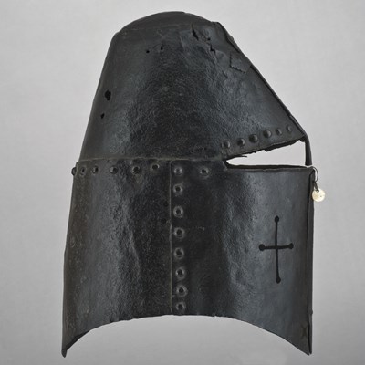 Lot 336 - A SCOTTISH TARGE IN 18TH CENTURY STYLE
